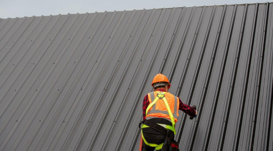 Expert Emergency Roof Repairs services in Kiowa, KS